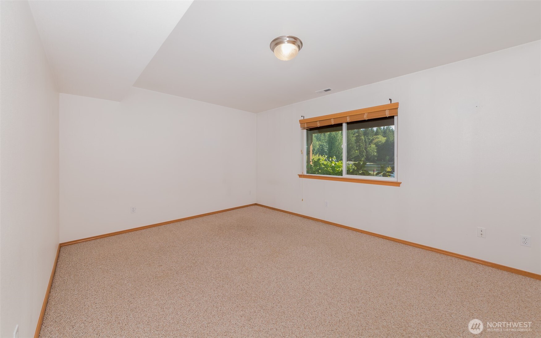 1010 W Stanley Street Property Photo 25