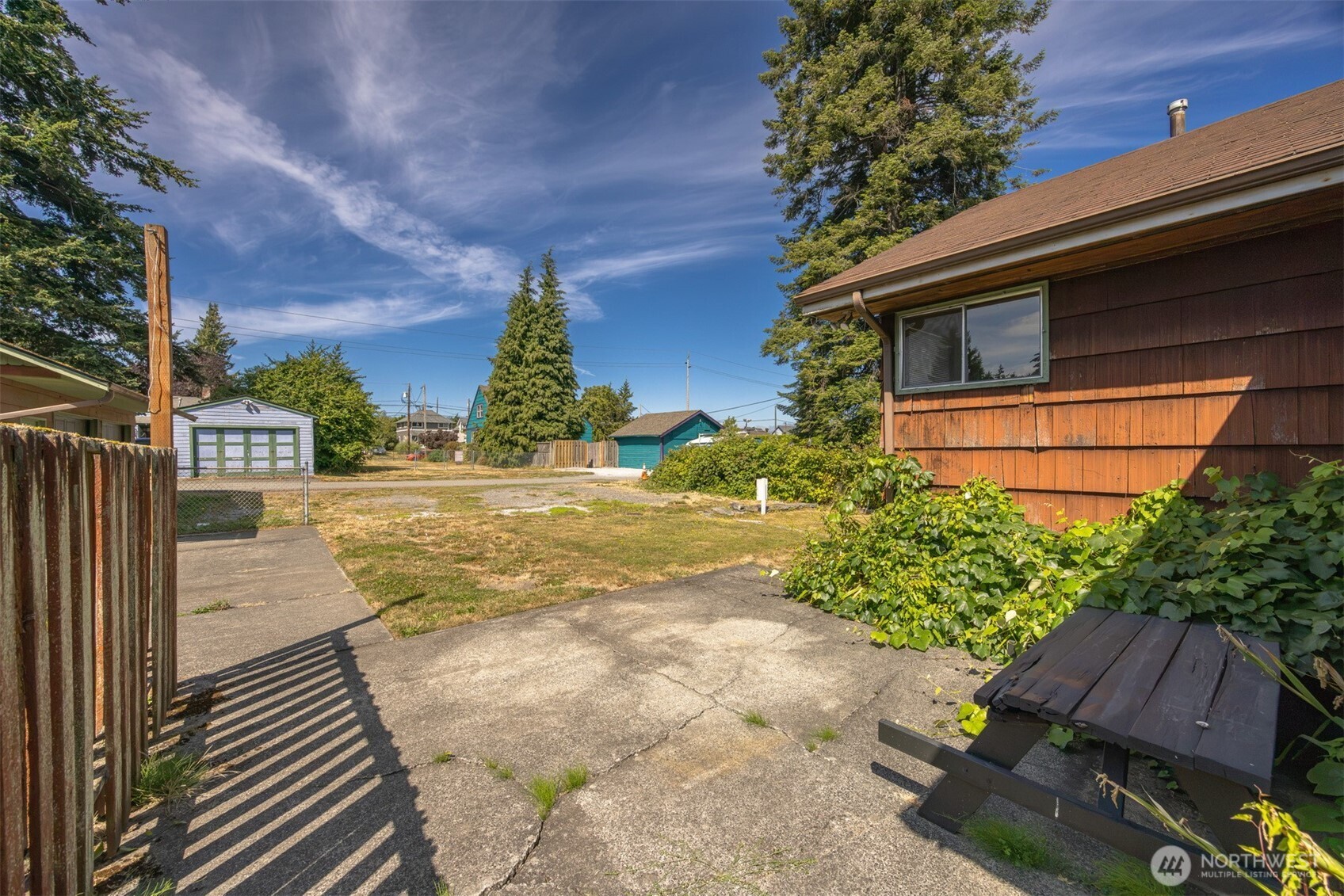 1251 Humboldt Street Property Photo 33