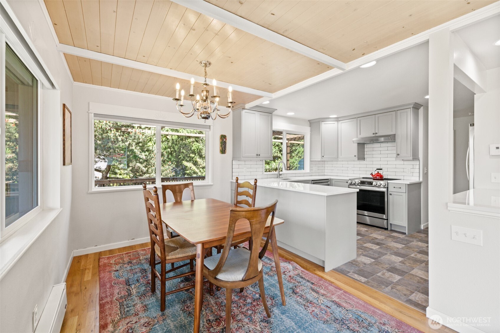 100 Juan De Fuca Way Property Photo 8