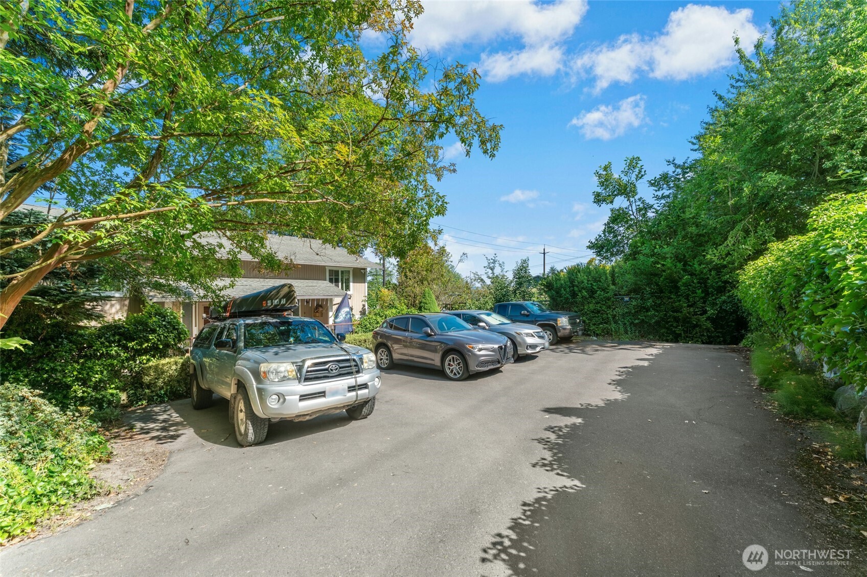 5113 S 4th Avenue Property Photo 3