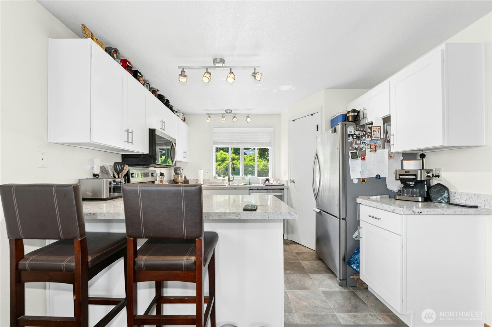 5113 S 4th Avenue Property Photo 4