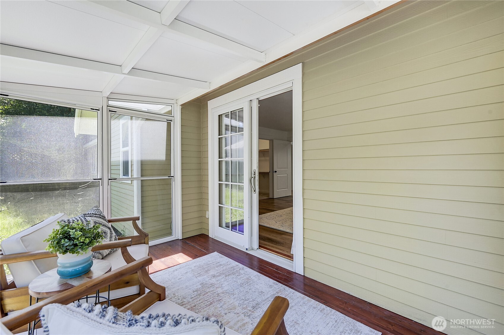 22 Pebble Lane Property Photo 14