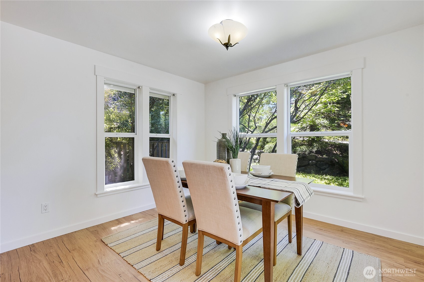 22 Pebble Lane Property Photo 19