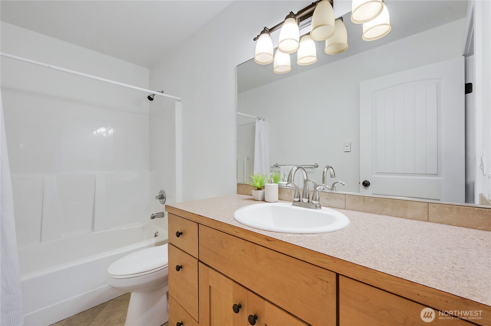 22 Pebble Lane Property Photo 24