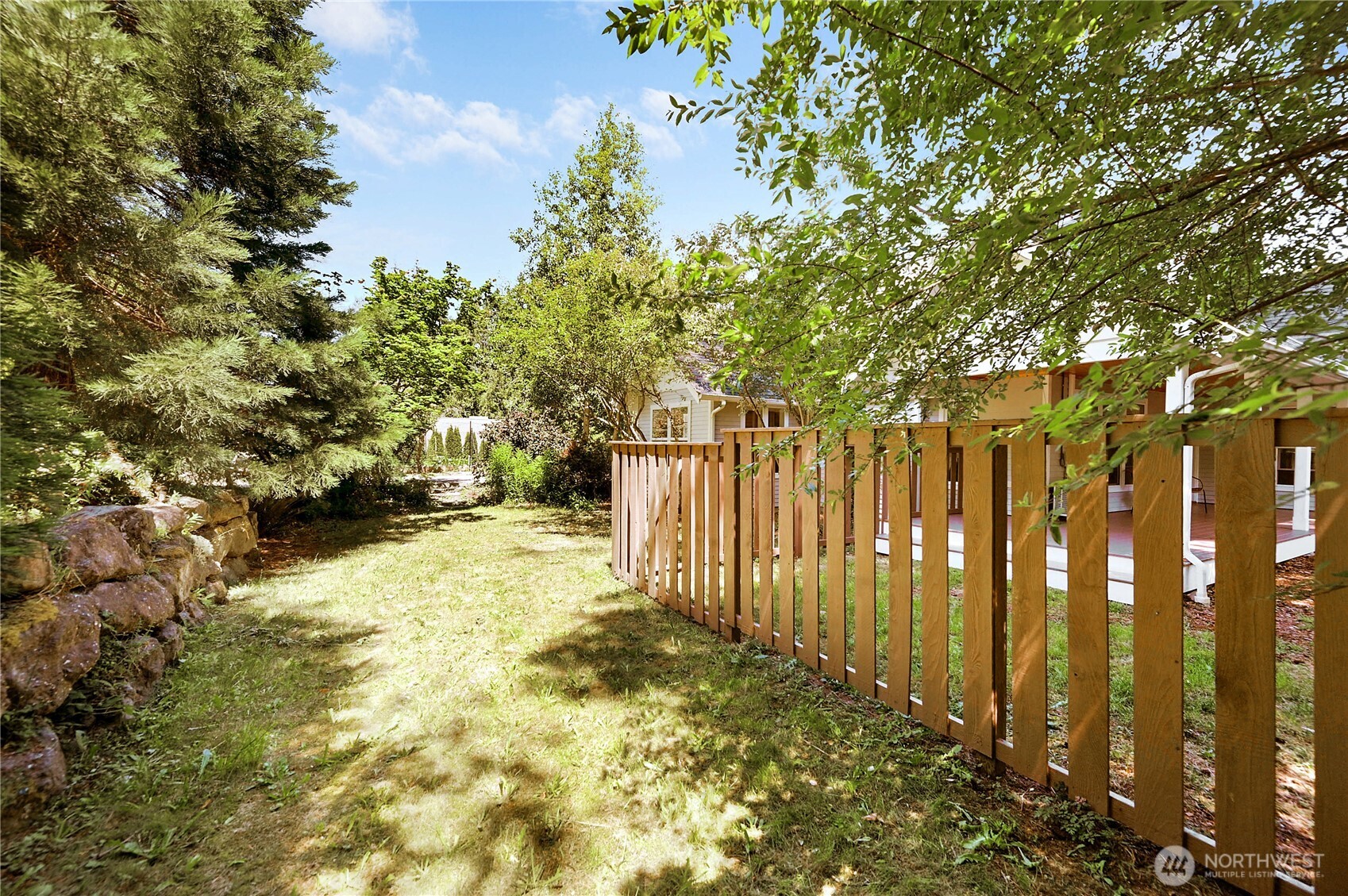 22 Pebble Lane Property Photo 38