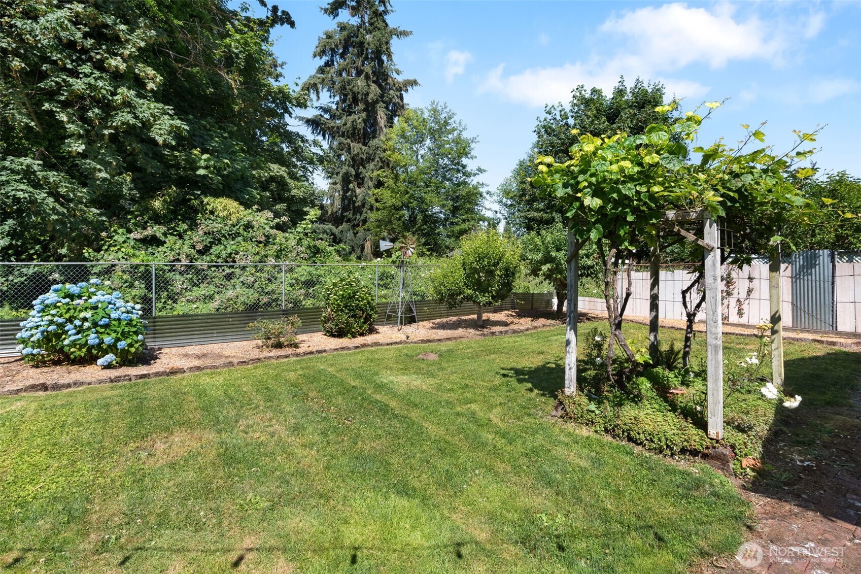 3602 Lorne Street Property Photo 38