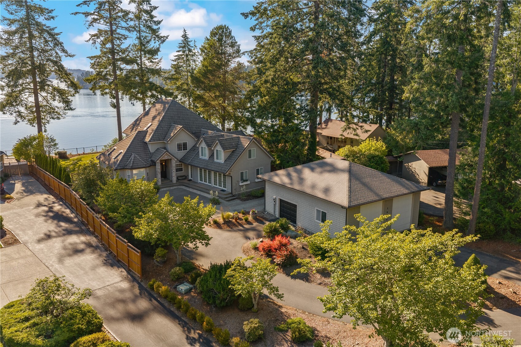 2648 Fishtrap Road Property Photo 3