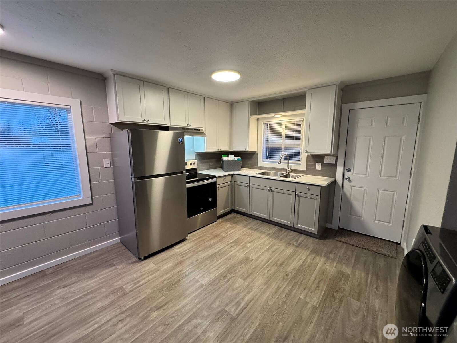 124 Mitchell Street Property Photo 6