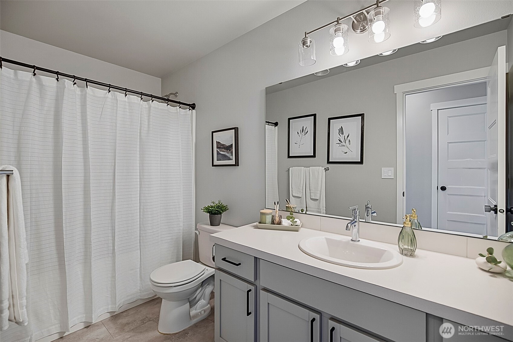 6834 46th Street Property Photo 18