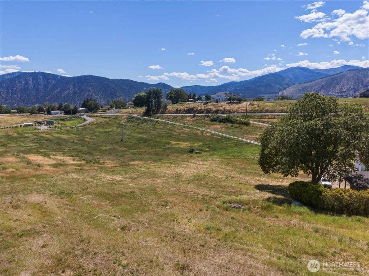 340 Washington Street Property Photo 14