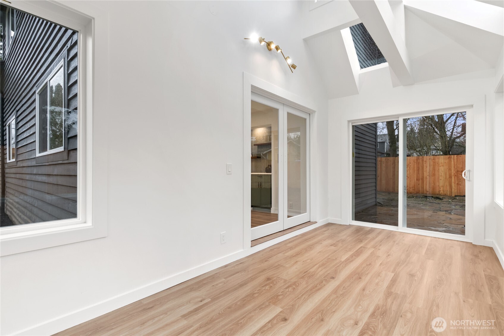 20733 Elberta Road Property Photo 28