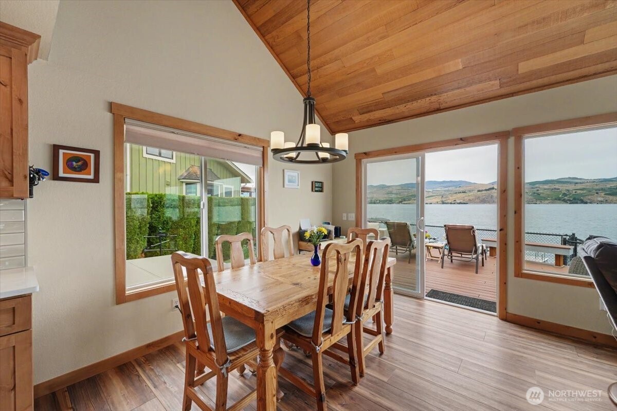 1386 S Lakeshore Road Property Photo 19