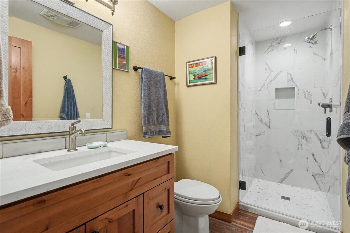 1386 S Lakeshore Road Property Photo 32