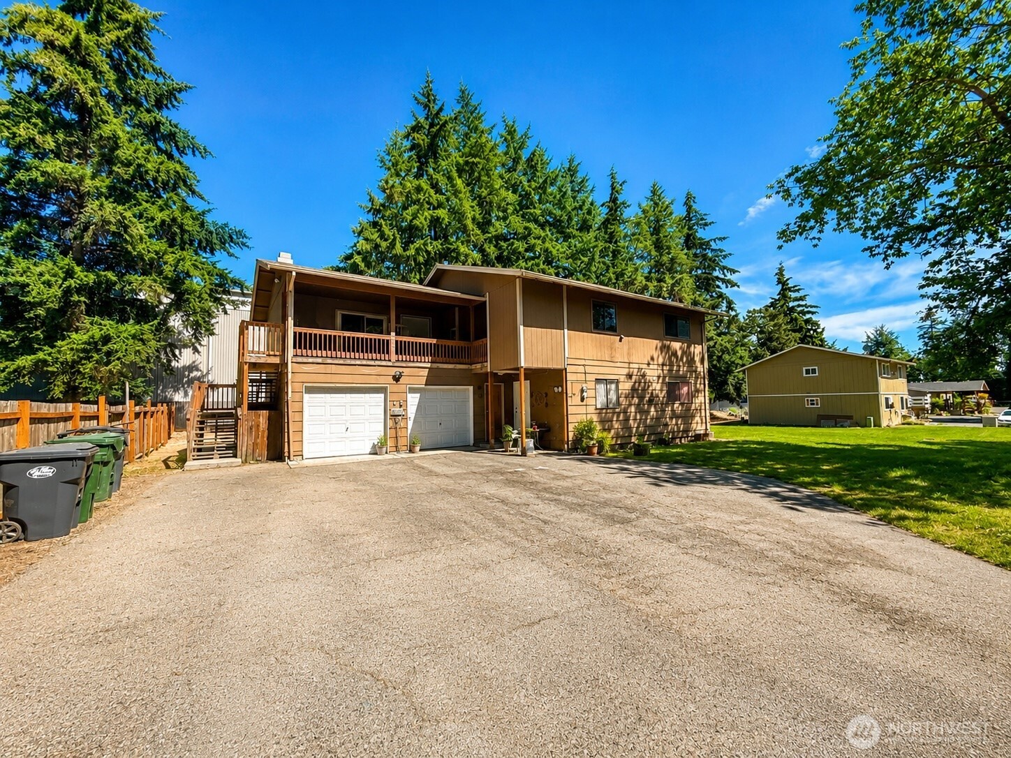 2604 92nd Street A/b Property Photo 1