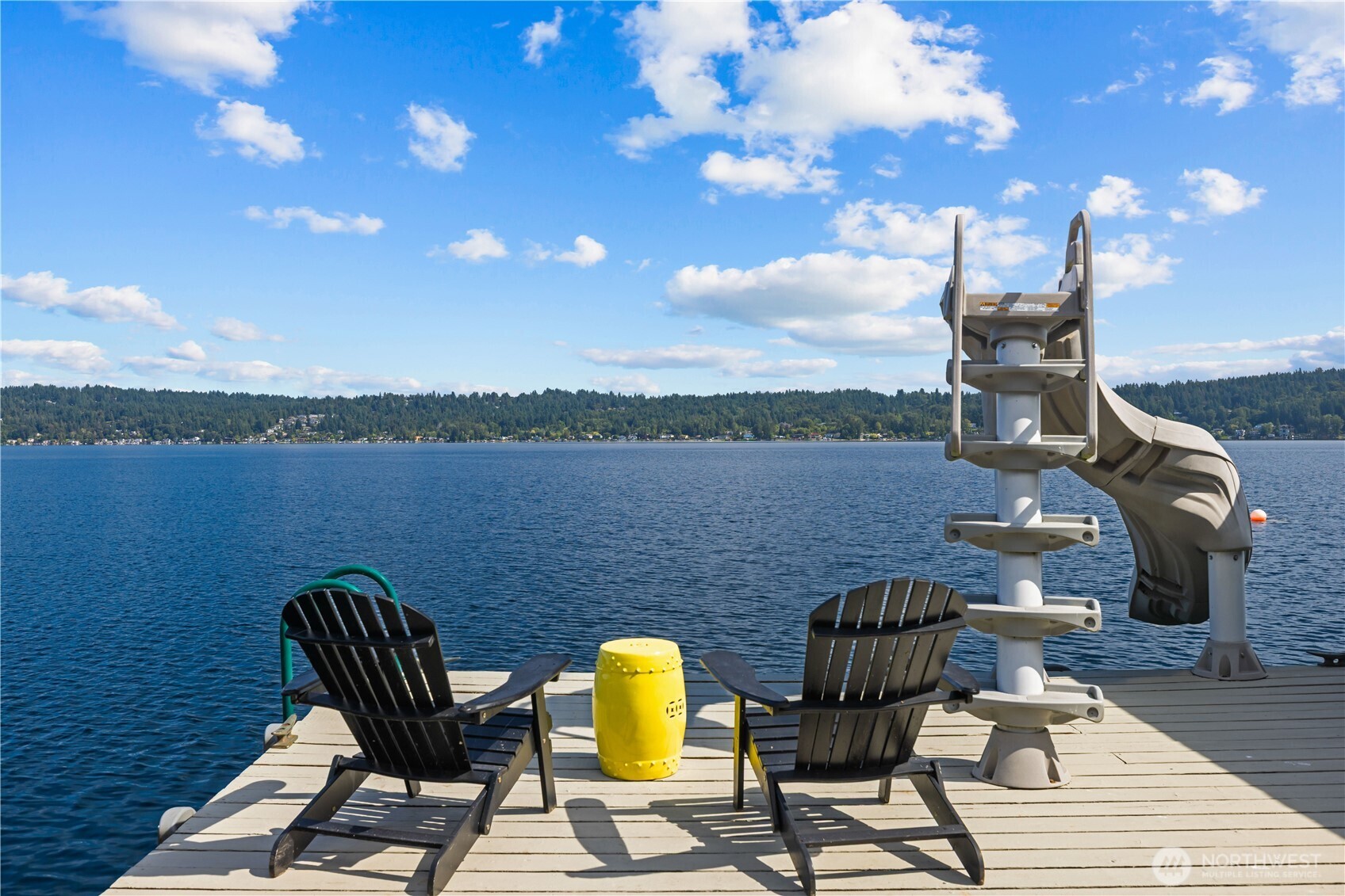 528 W Lake Sammamish Parkway Property Photo 3