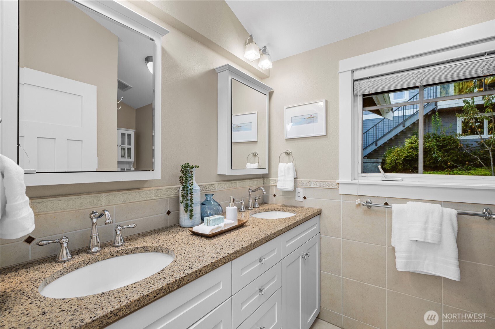 528 W Lake Sammamish Parkway Property Photo 19