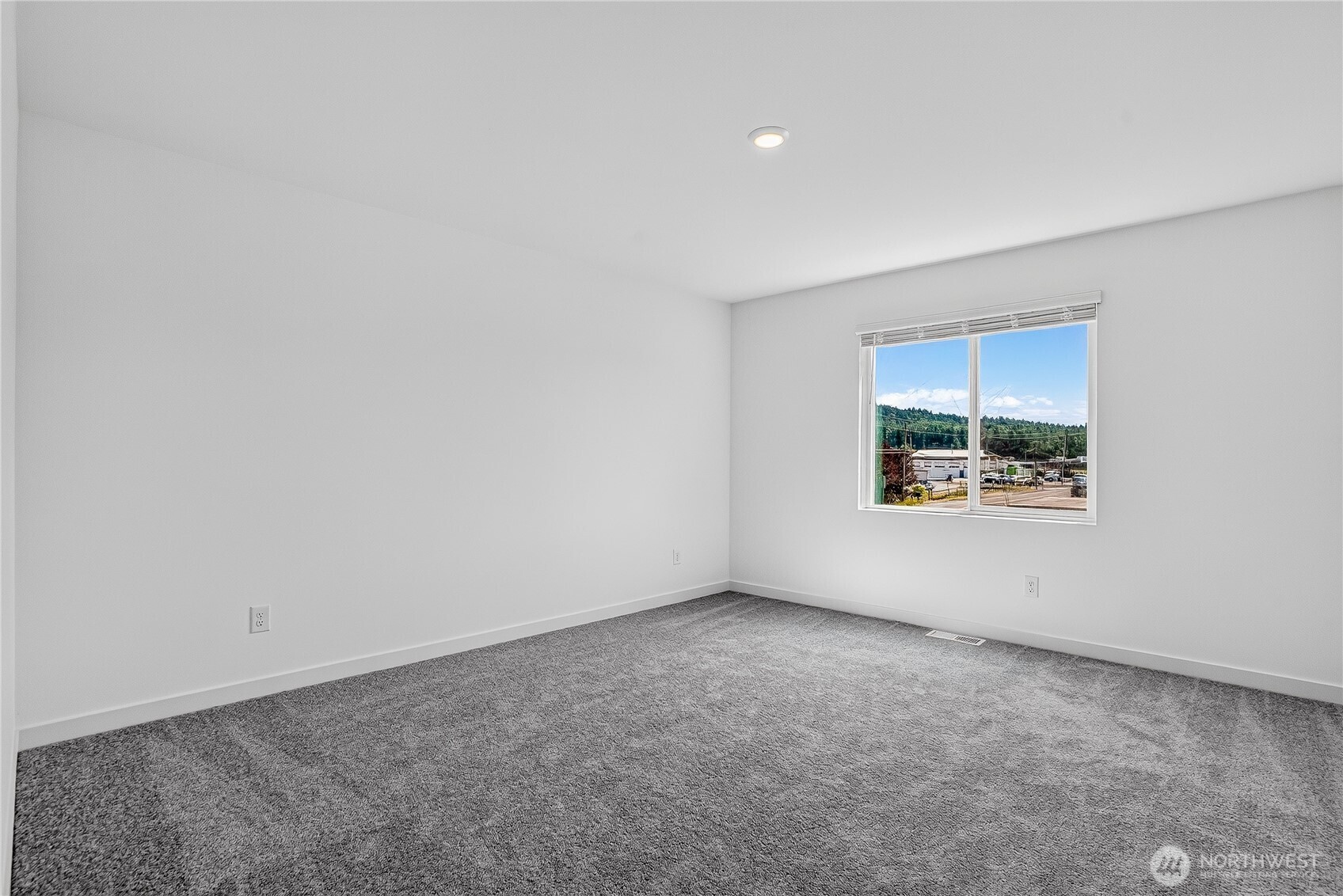 2331 Ash Street Property Photo 16