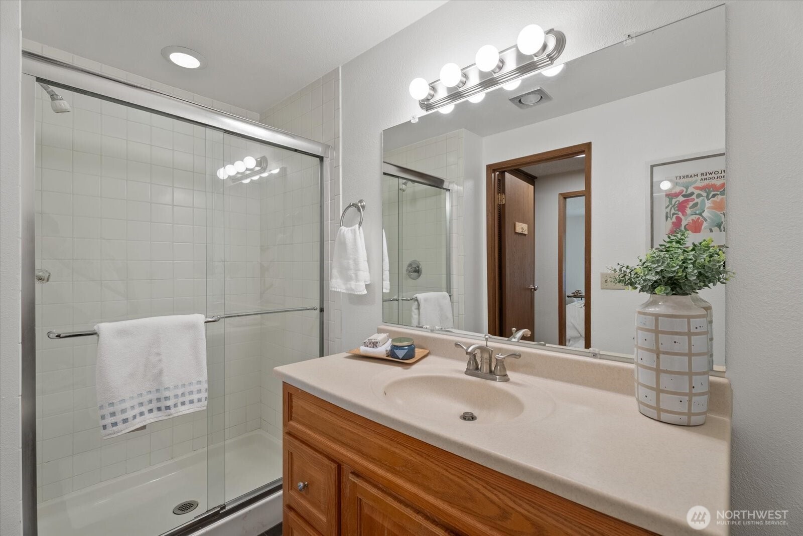 4005 145th Avenue Property Photo 17