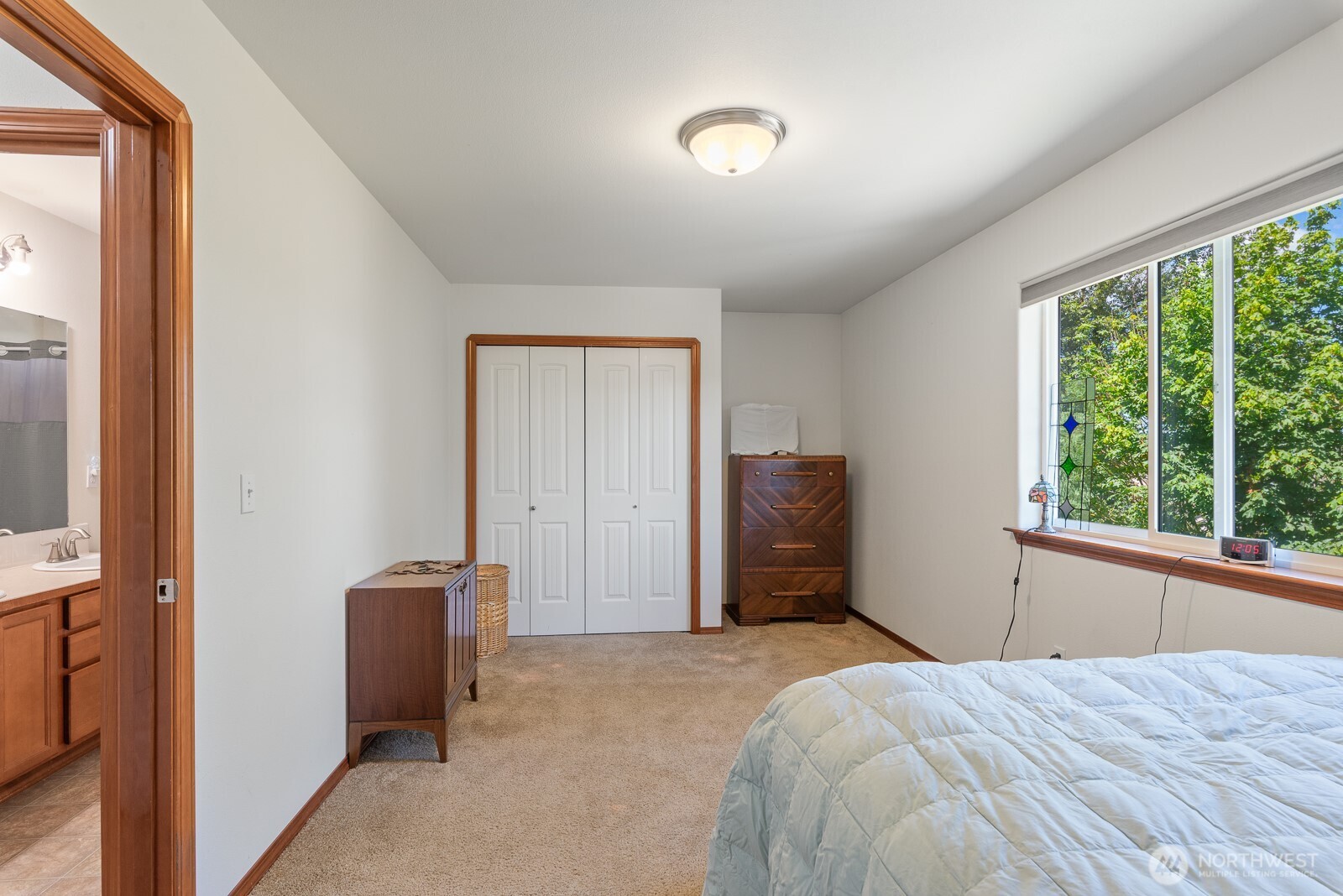 509 E Division Street A Property Photo 16