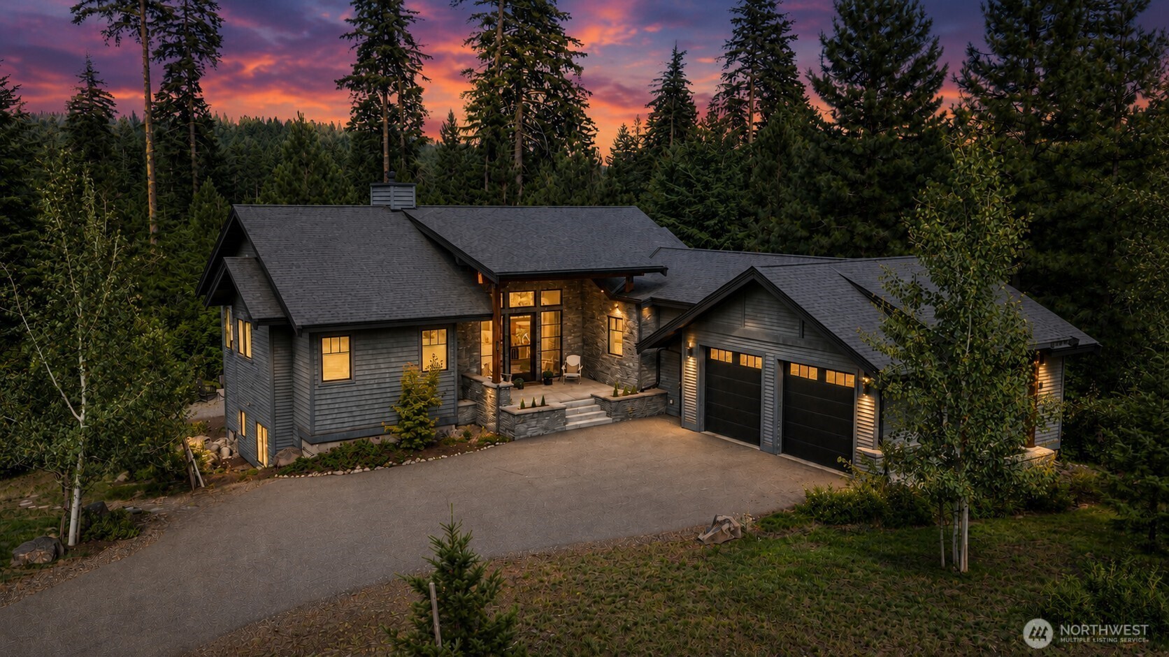 320 Kokanee Lp Property Photo 1
