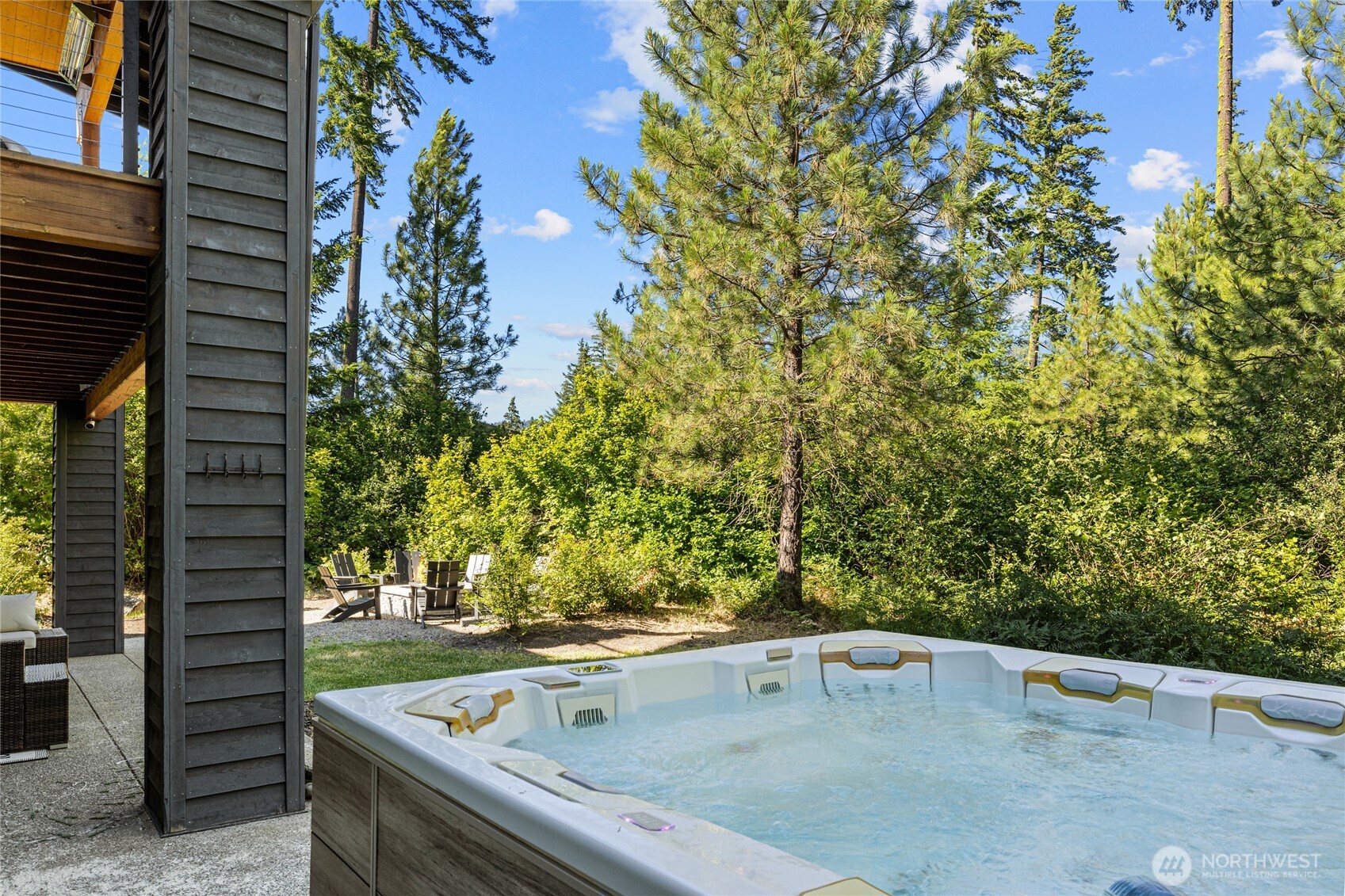 320 Kokanee Lp Property Photo 38