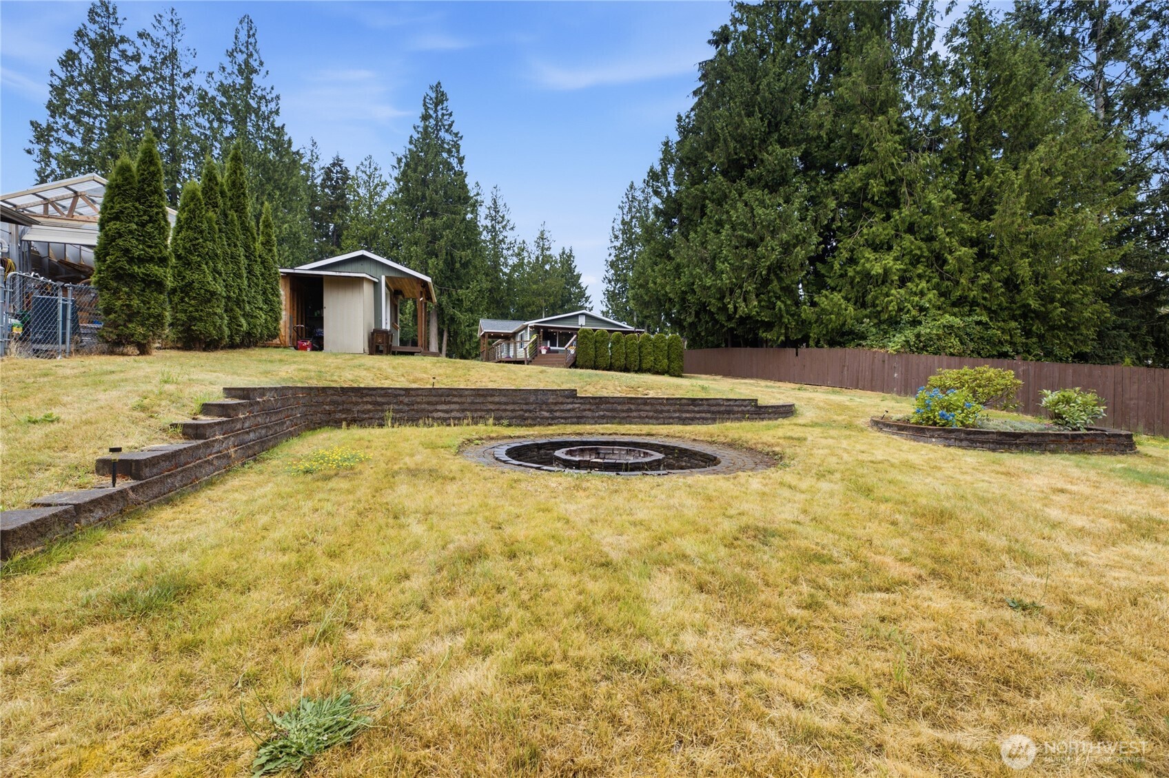 6911 Vandermark Road Property Photo 29