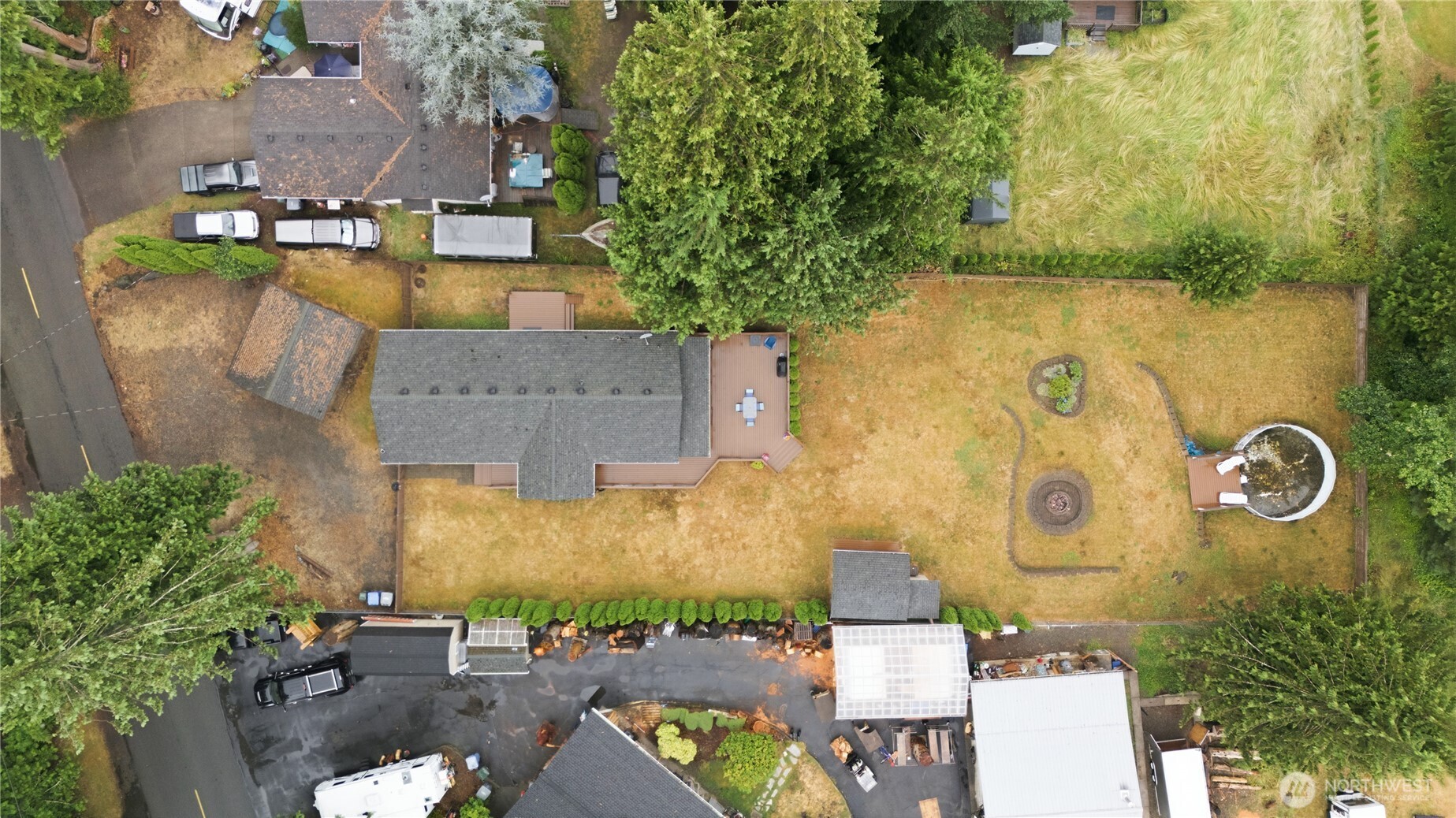 6911 Vandermark Road Property Photo 34