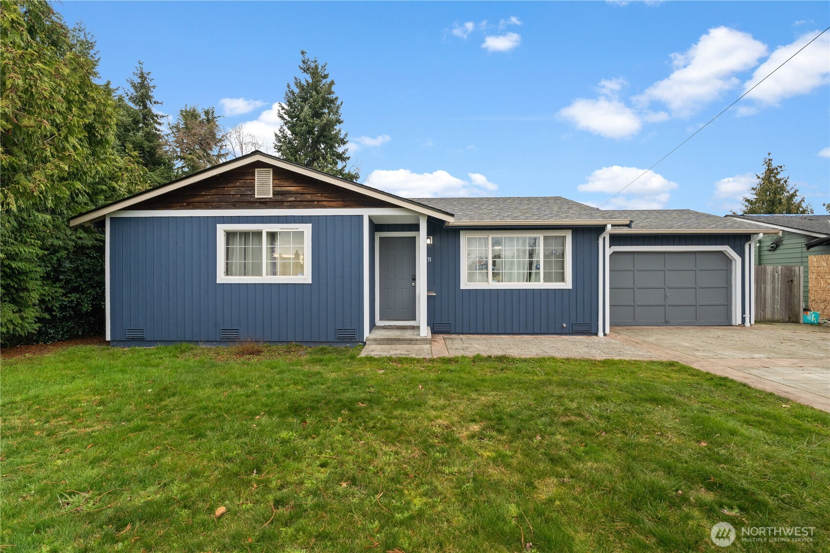 7631 273rd Street Property Photo 1