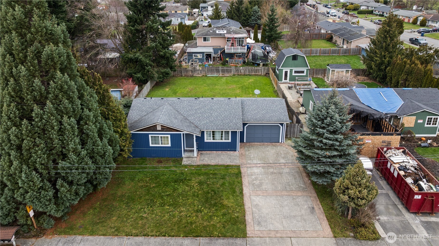 7631 273rd Street Property Photo 9