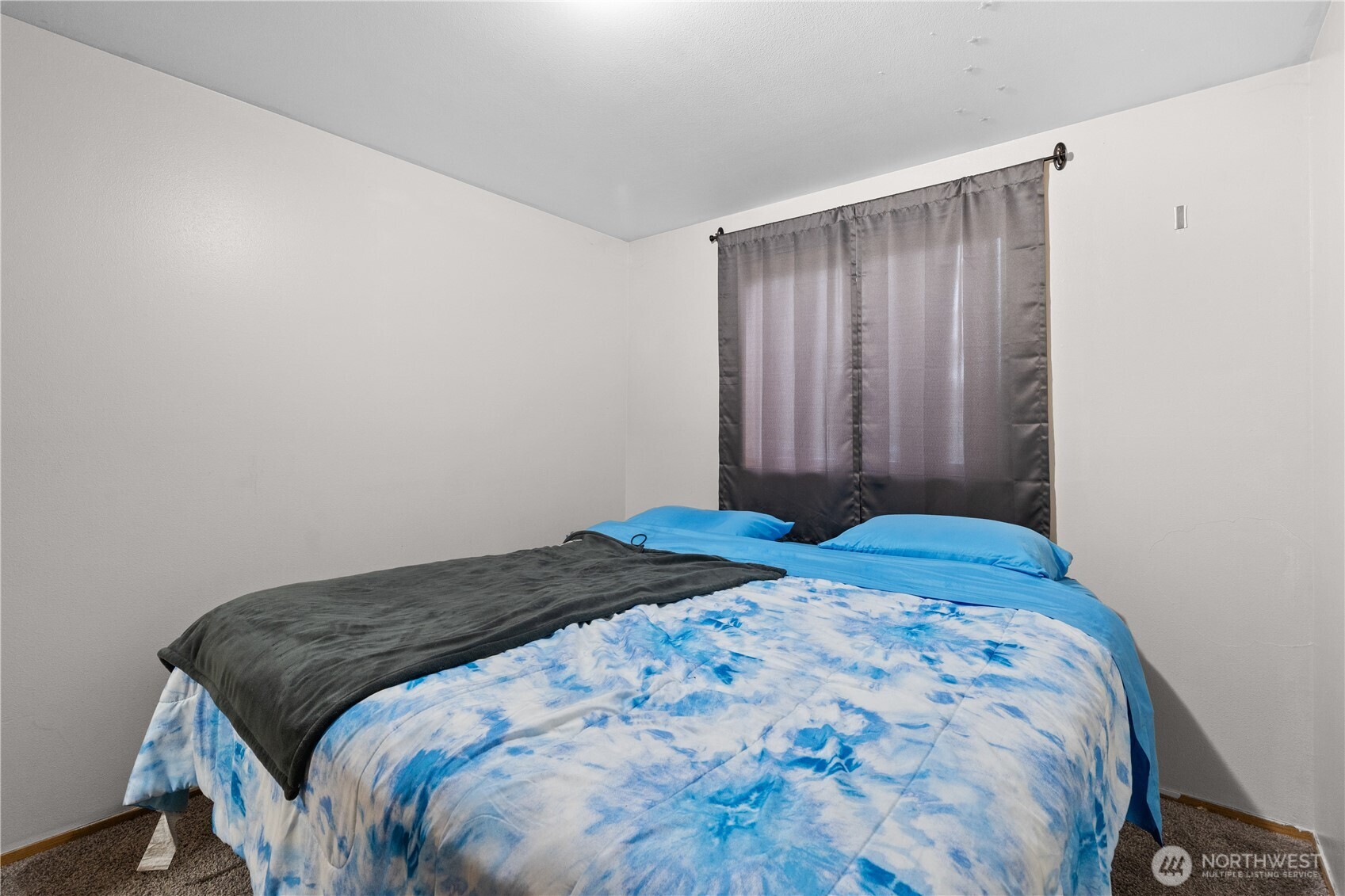 7631 273rd Street Property Photo 25