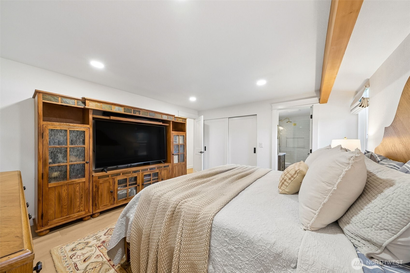 6221 81st Street Property Photo 14