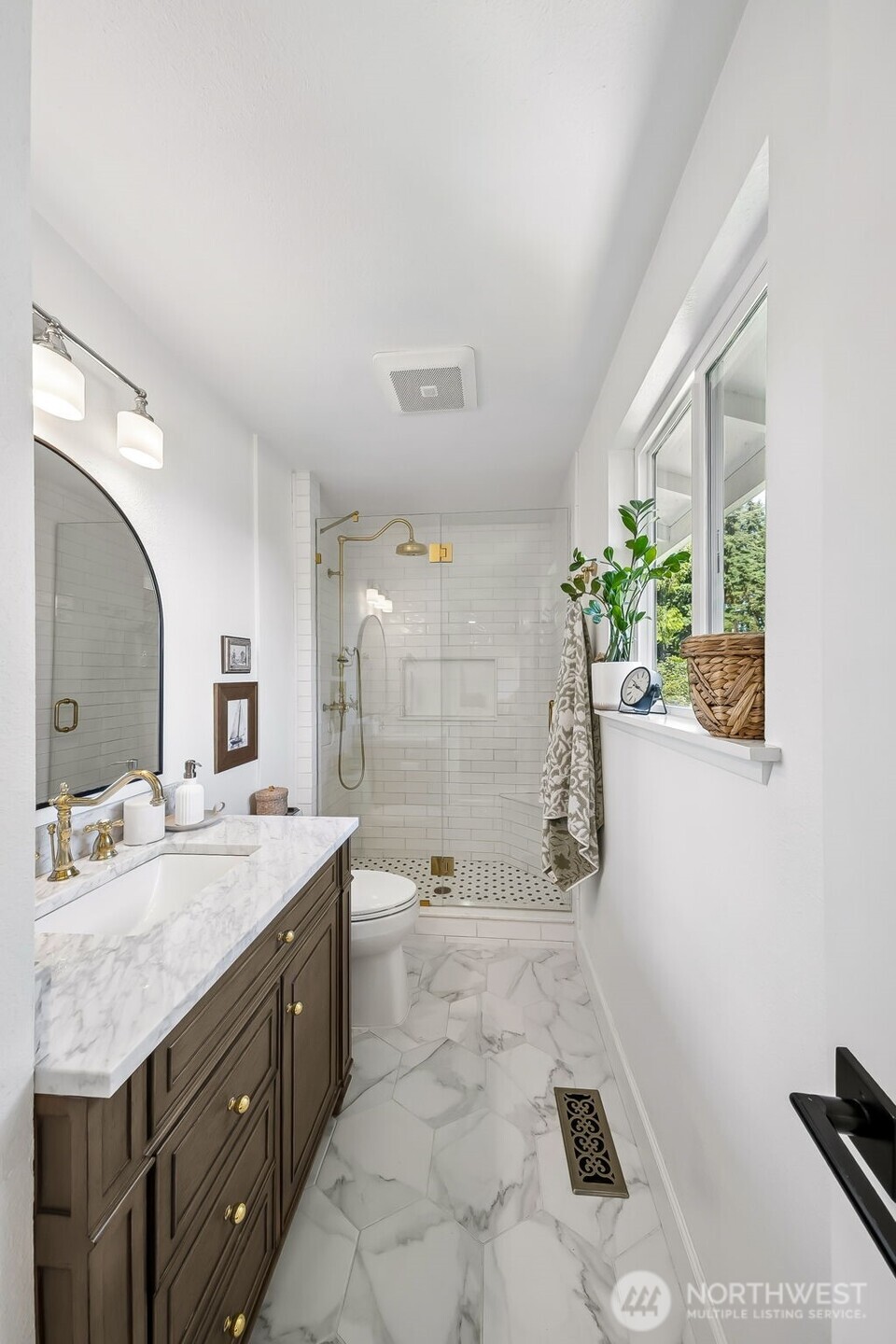 6221 81st Street Property Photo 15