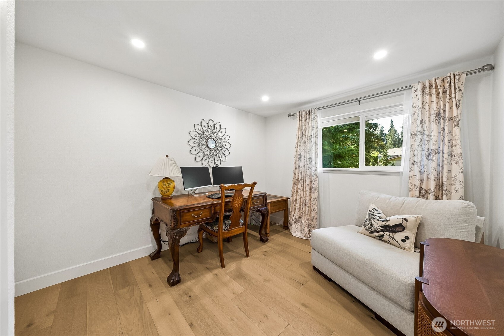 6221 81st Street Property Photo 17