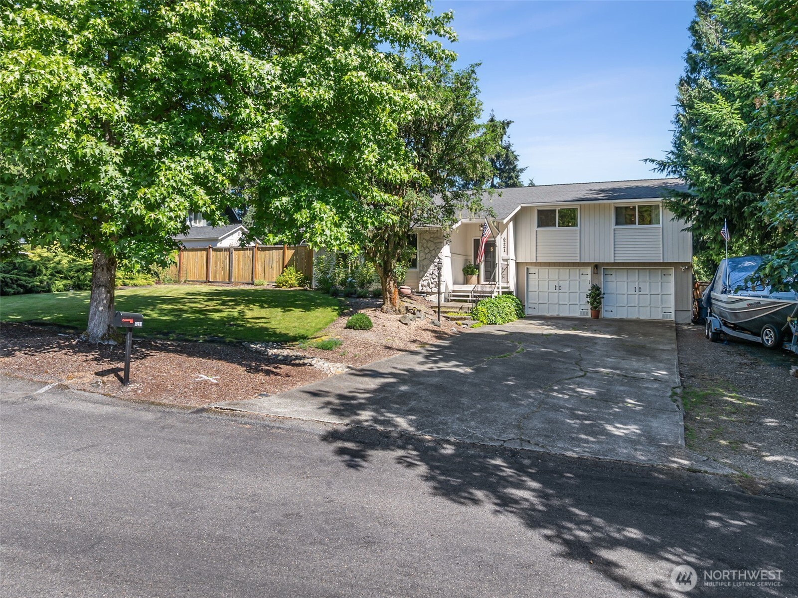 6221 81st Street Property Photo 29