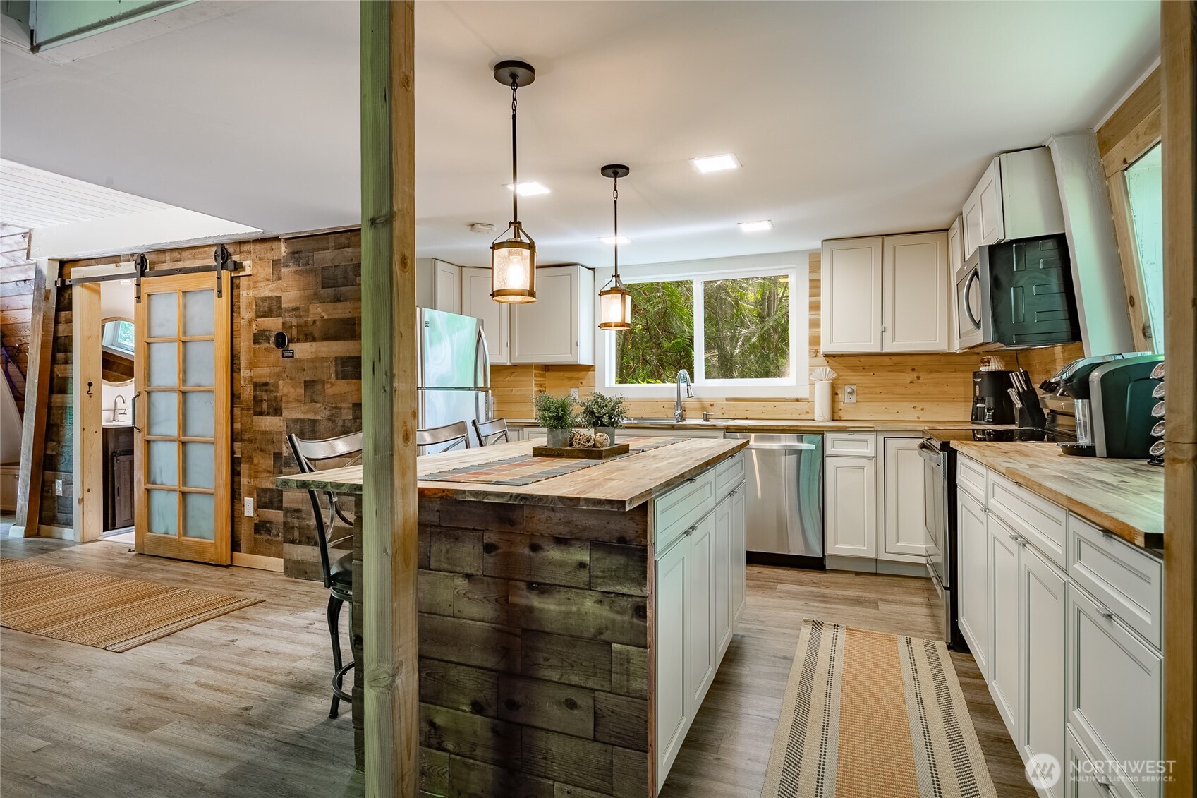 14001 Welcome Road Property Photo 12