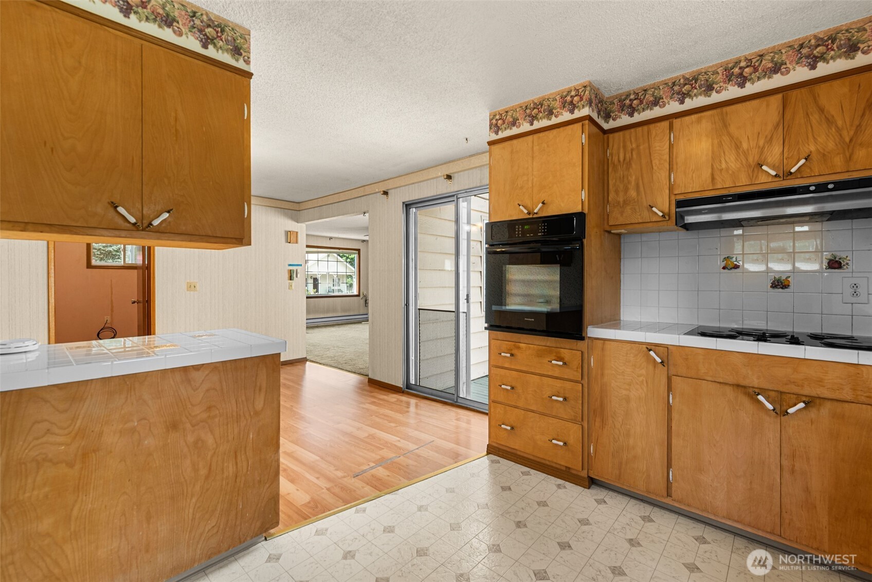 826 Pine Street Property Photo 10