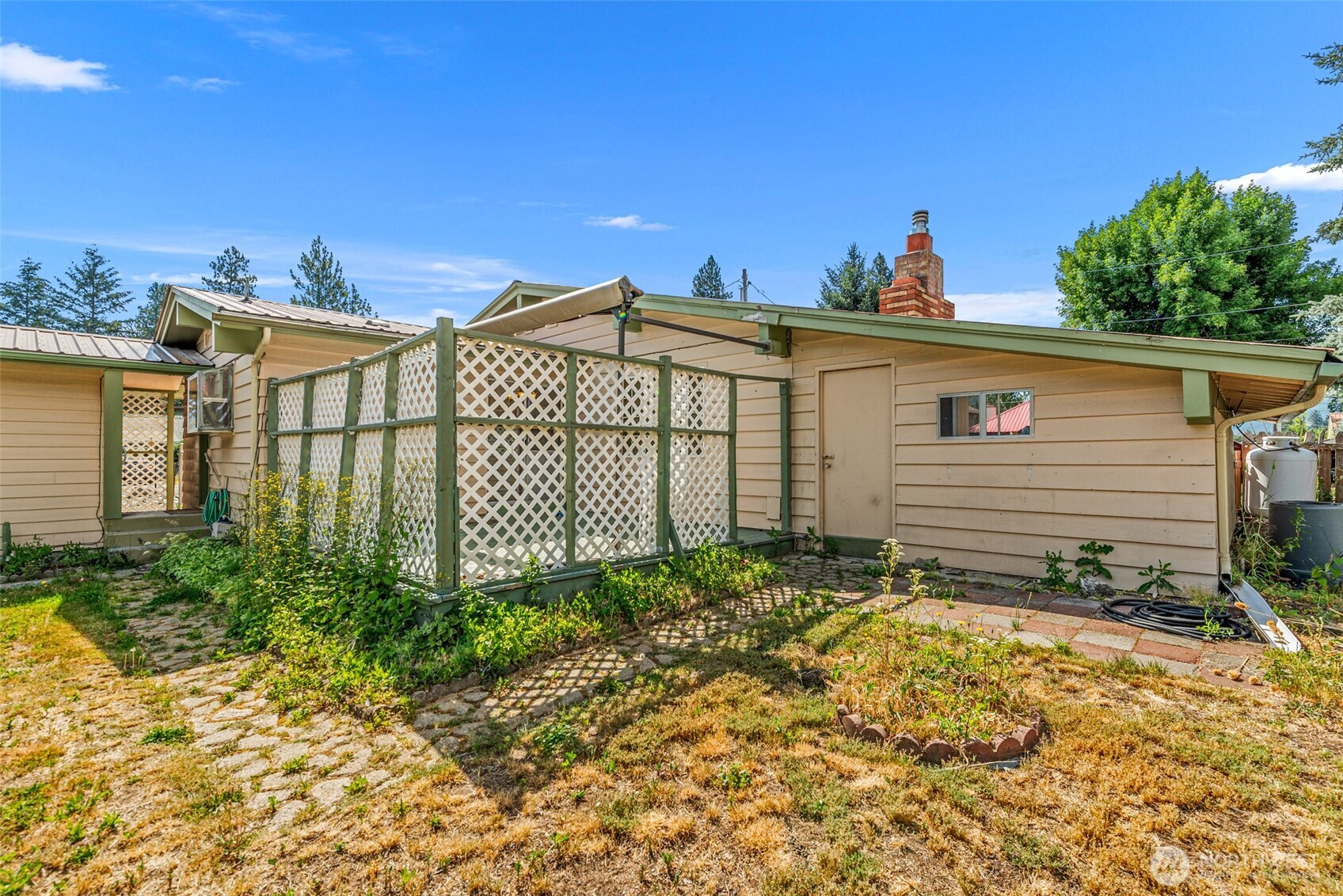 826 Pine Street Property Photo 27