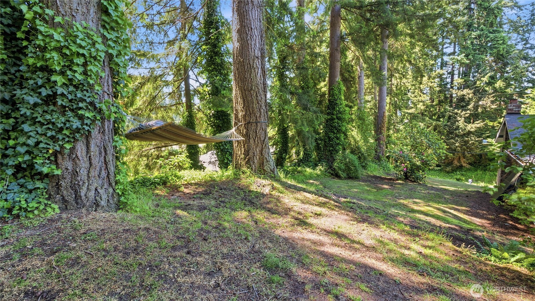 18427 Homeview Drive Property Photo 32