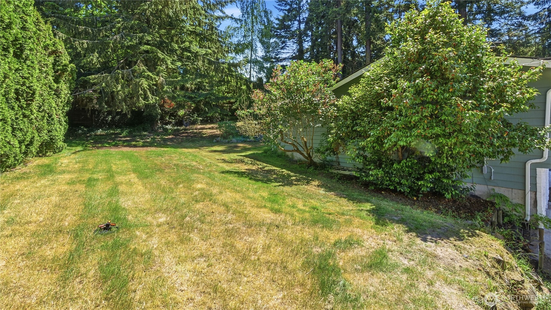 18427 Homeview Drive Property Photo 33