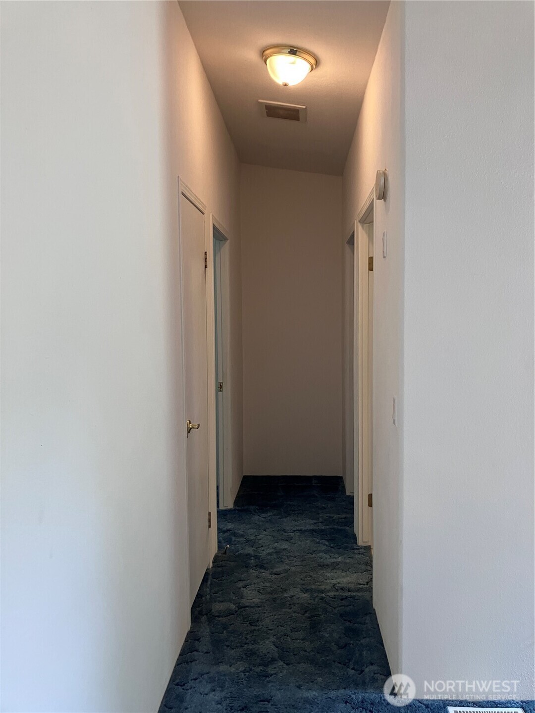 20 W Bridlewood Court Property Photo 11