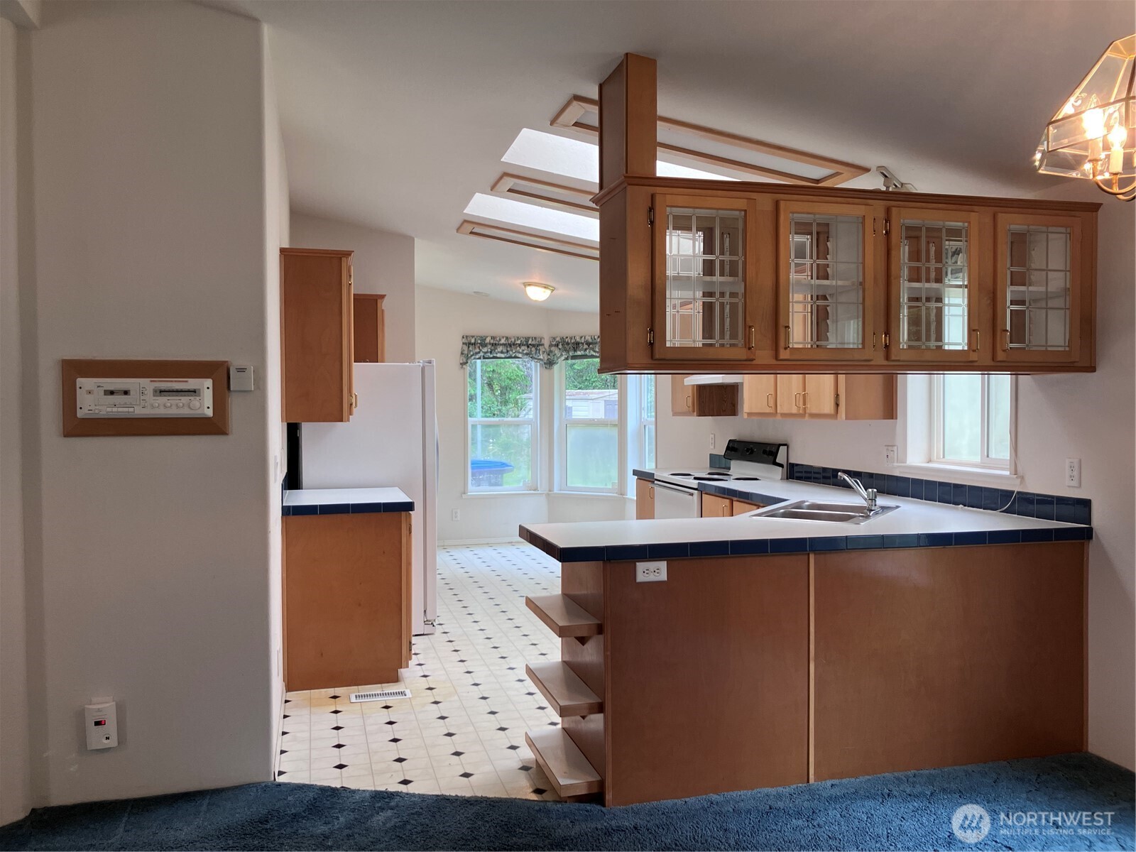 20 W Bridlewood Court Property Photo 15