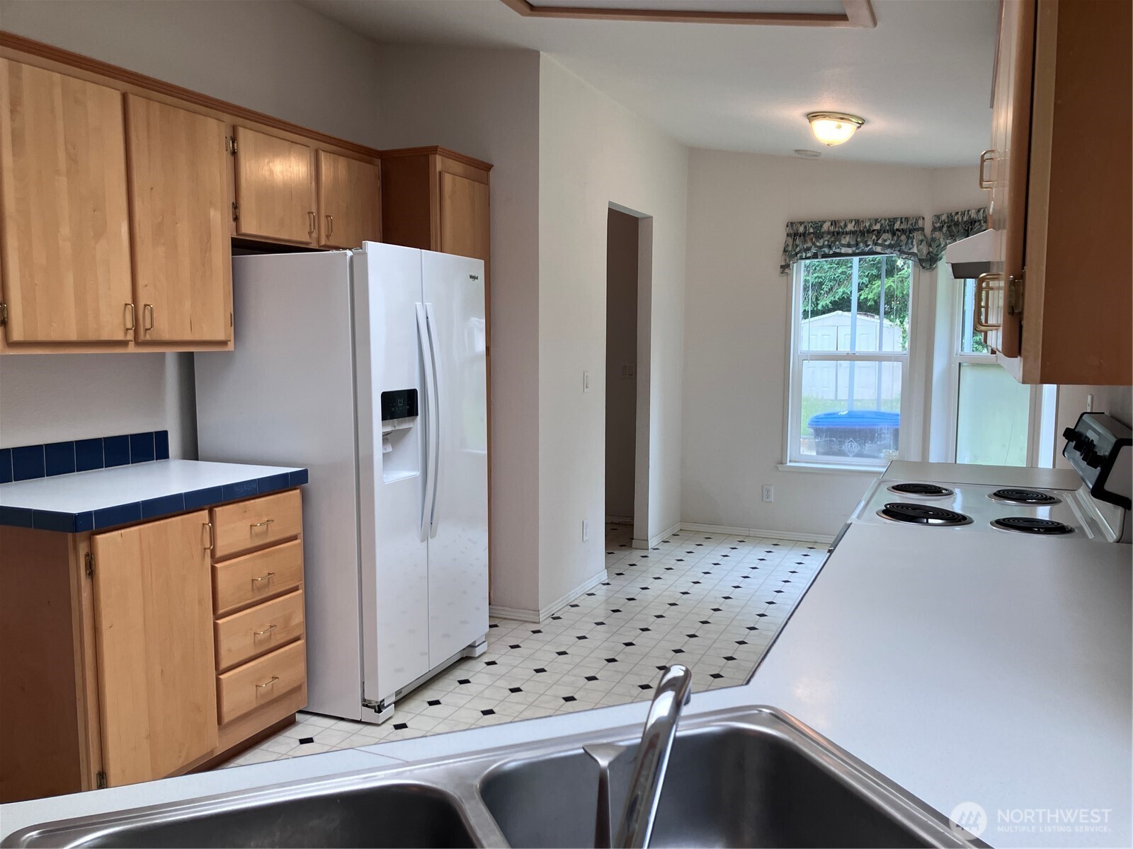 20 W Bridlewood Court Property Photo 16