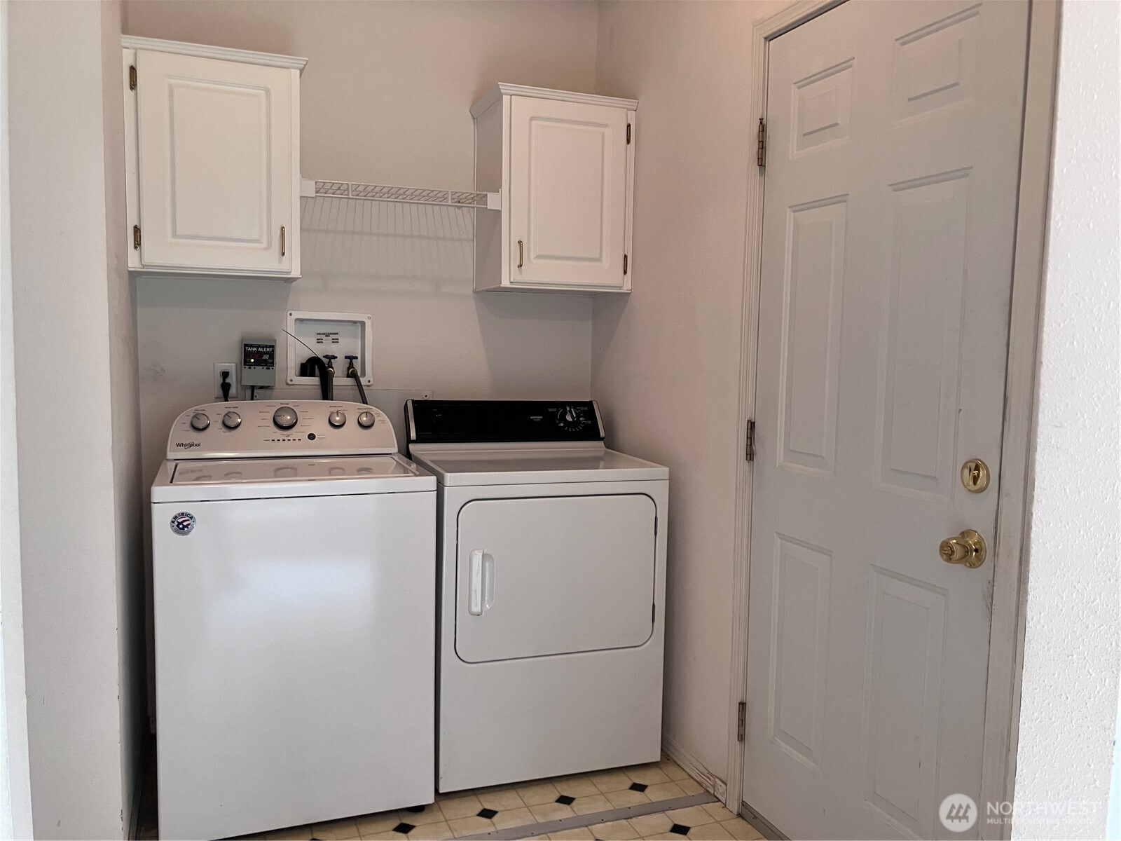 20 W Bridlewood Court Property Photo 17