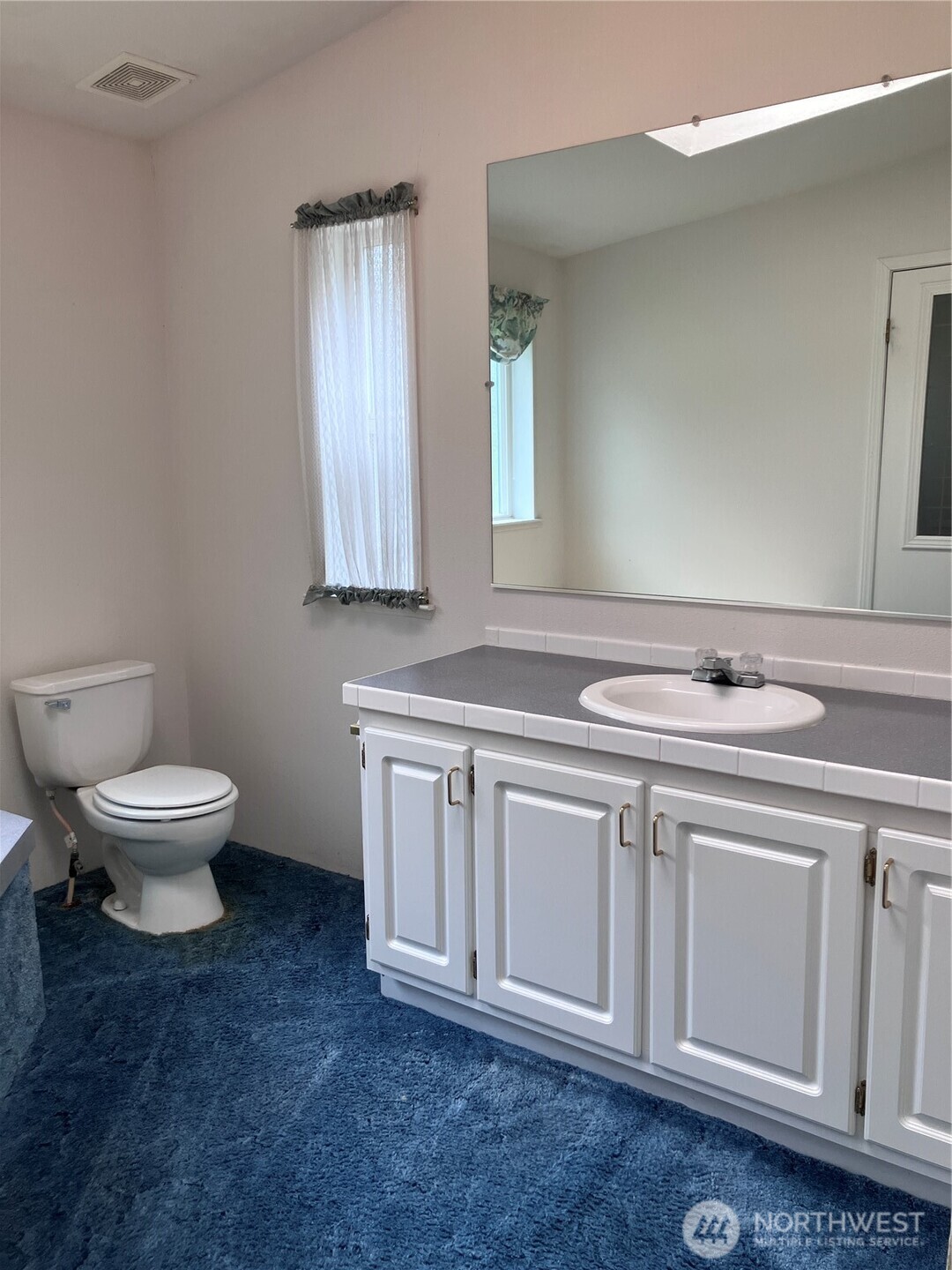 20 W Bridlewood Court Property Photo 27