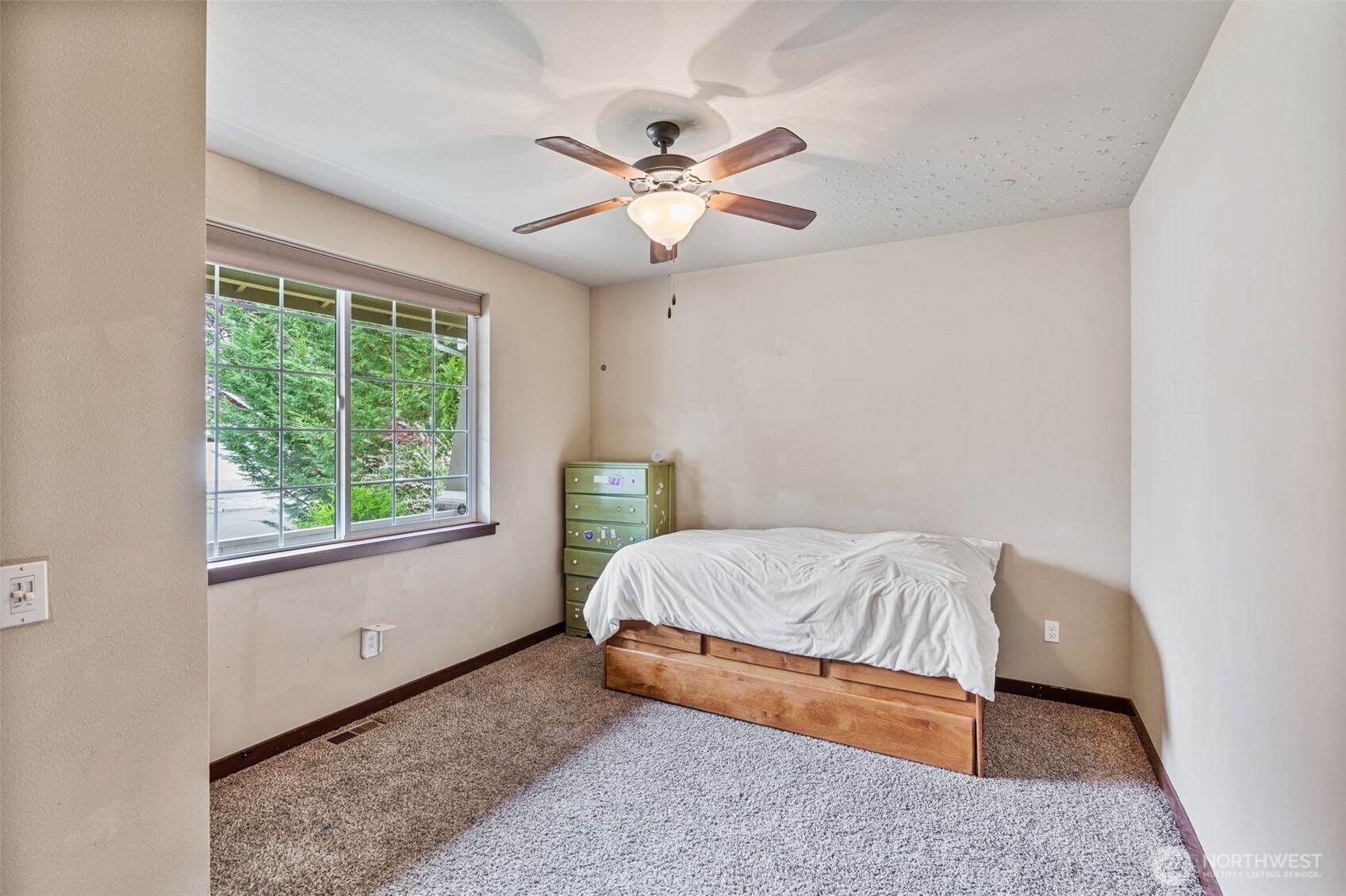 4041 61st Court Property Photo 18