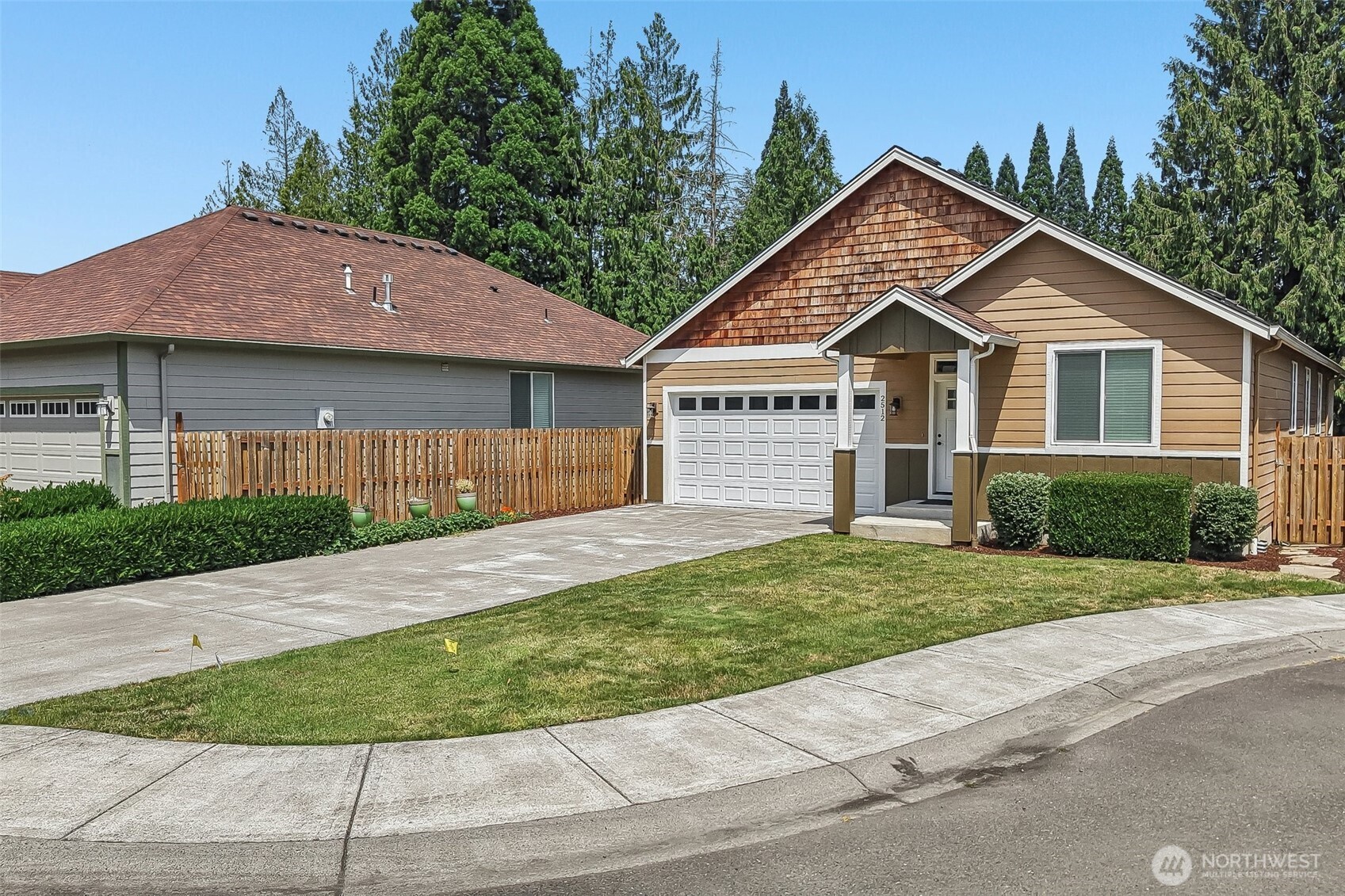 2512 Ne 84th Circle Property Photo 2