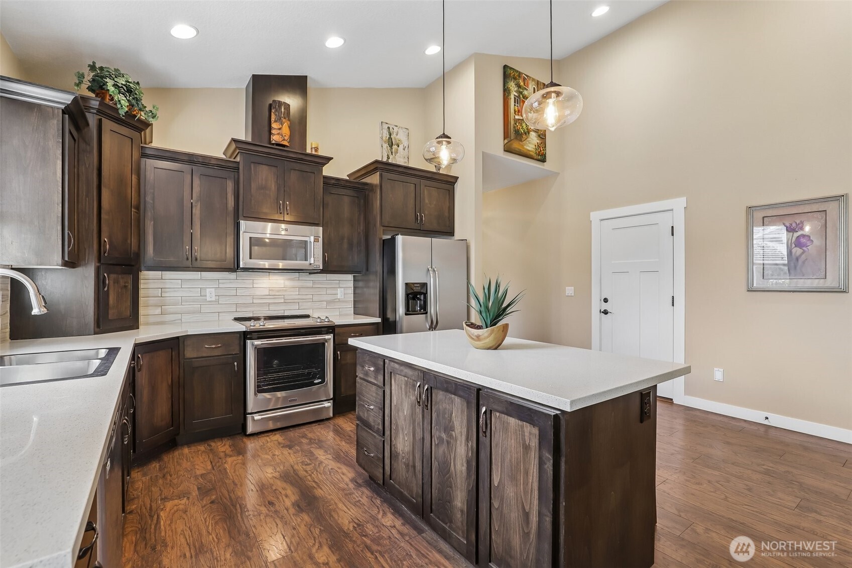 2512 Ne 84th Circle Property Photo 14