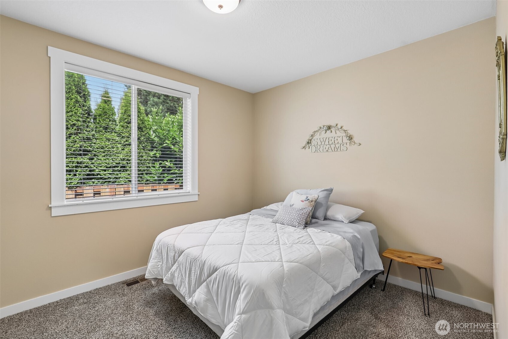 2512 Ne 84th Circle Property Photo 23