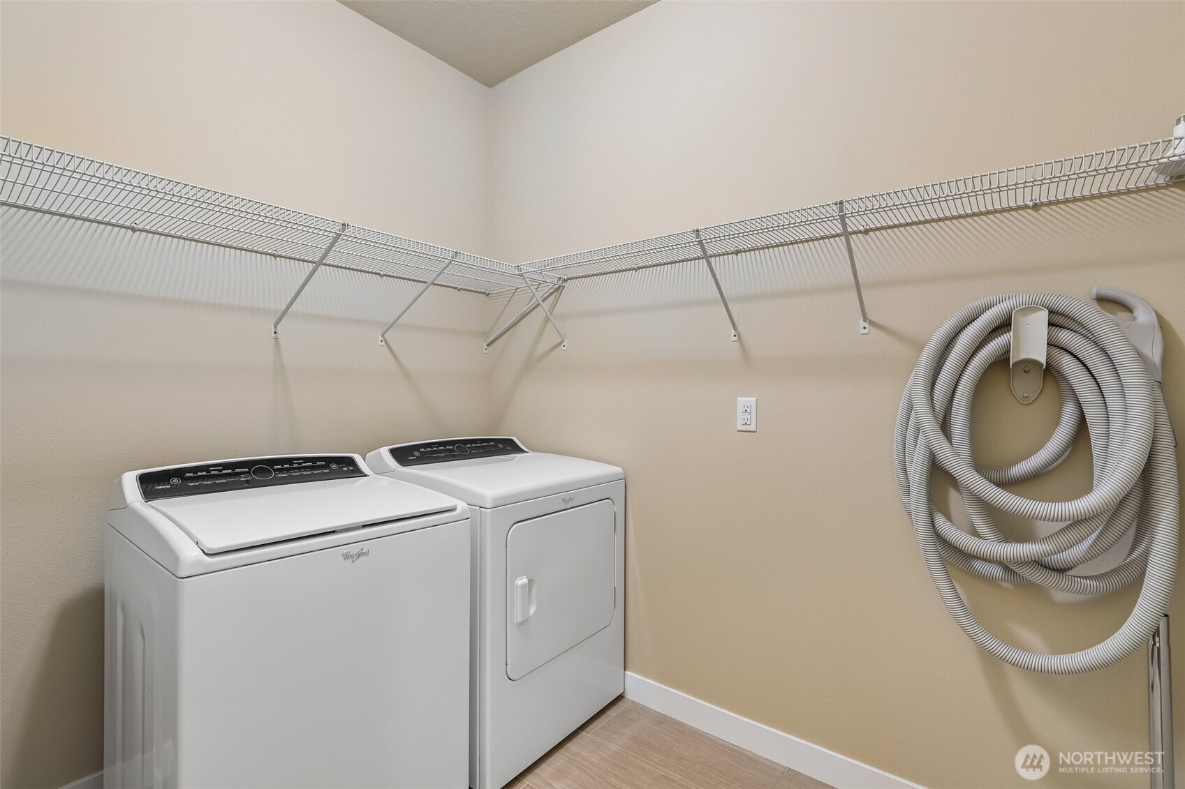 2512 Ne 84th Circle Property Photo 28