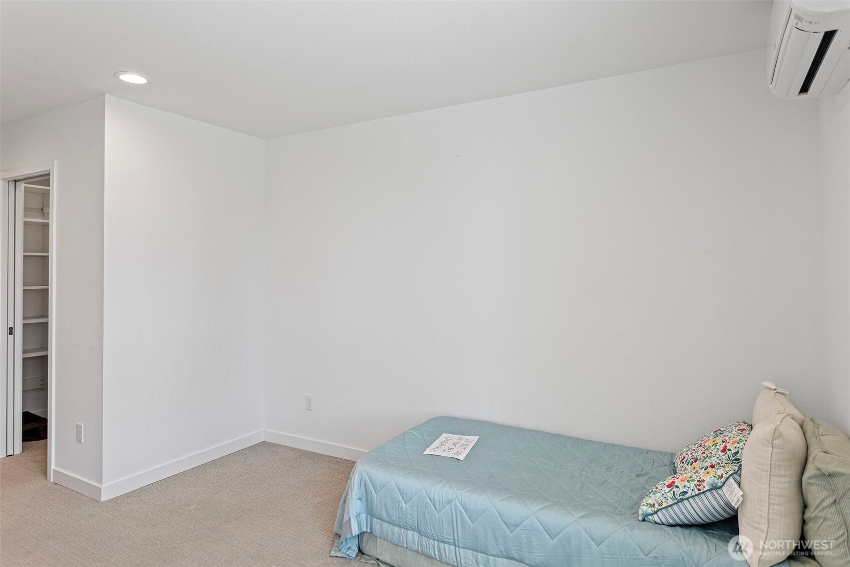 604 Nw 77th Street D Property Photo 24